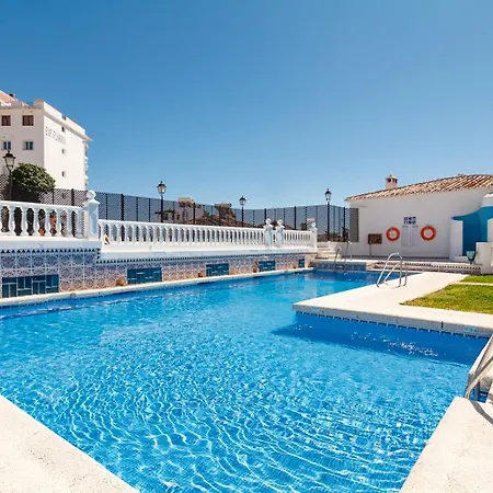 Verano Azul 27b Casasol * نيرخا